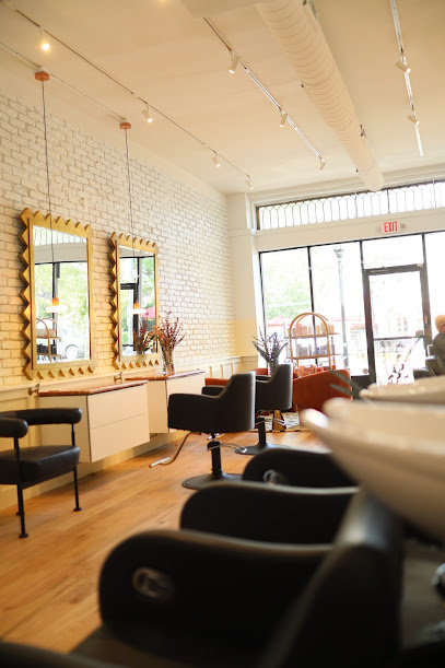 Gold & Braid in Grosse Pointe Park