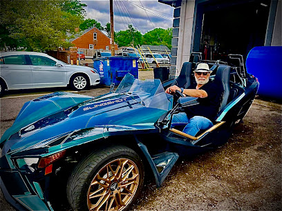 Mack Auto Center in Grosse Pointe Woods