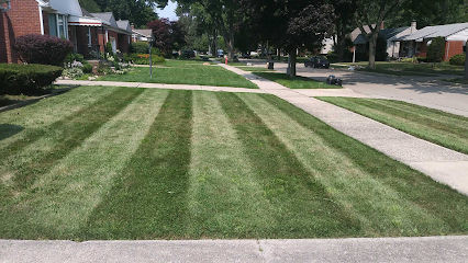 POINTE HILL'S LANDSCAPING LLC in Grosse Pointe Park