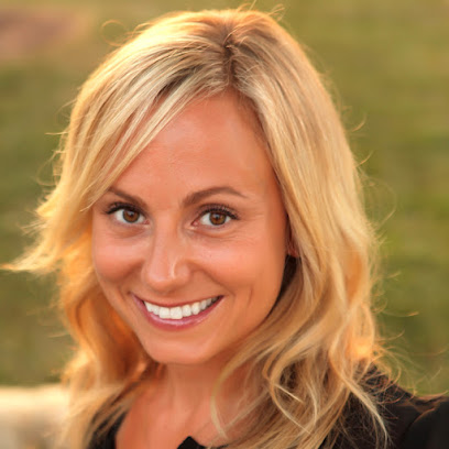 Sarah Peruski, Real Estate in the Pointes in Grosse Pointe Farms