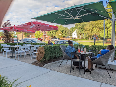 Starbucks in Grosse Pointe Woods